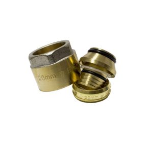 Eurókobuszos csatlakozó 16-os ötrétegű csőhöz